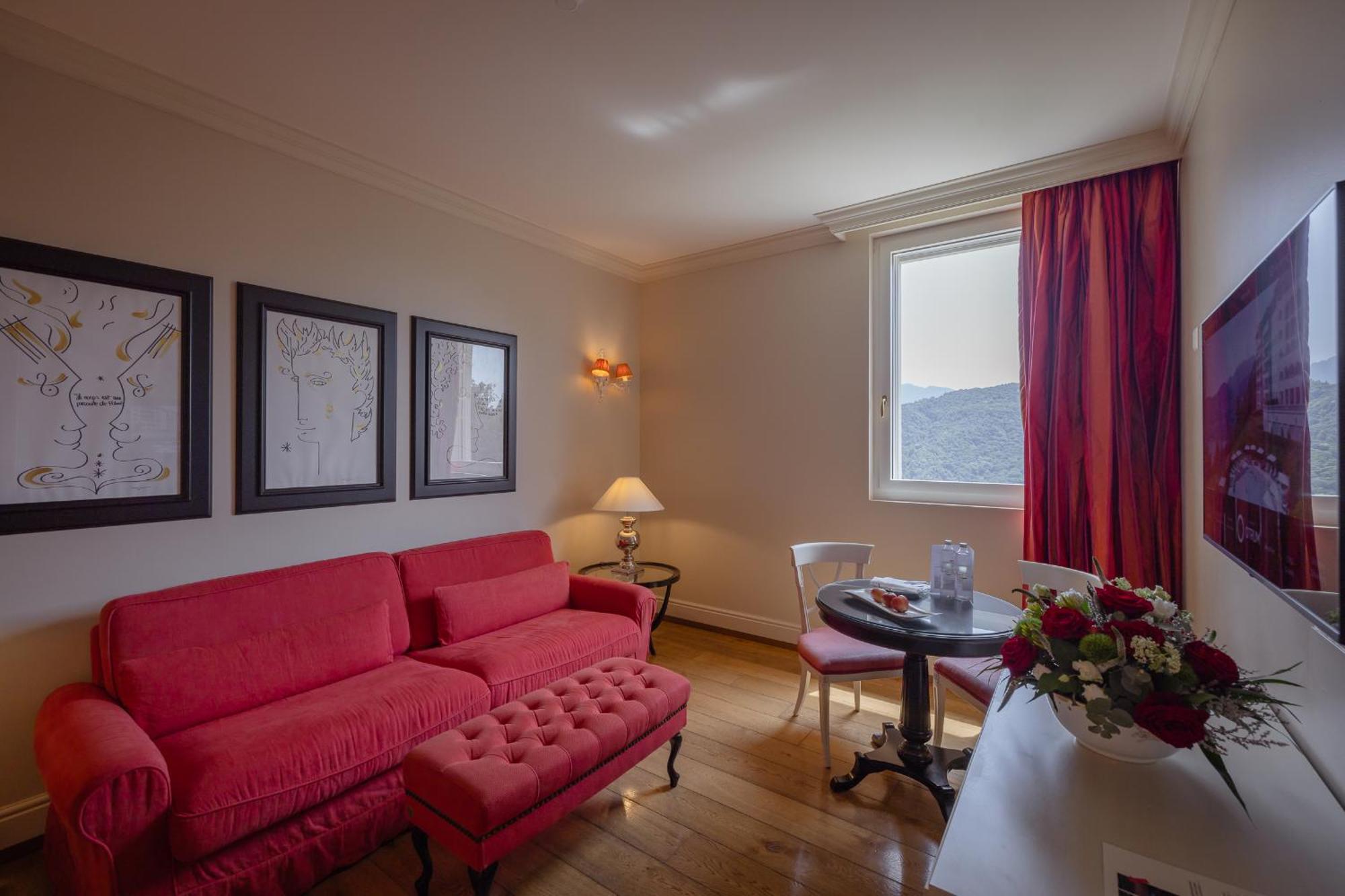 Superior Suite with Spa Access,1683822513:JPEG